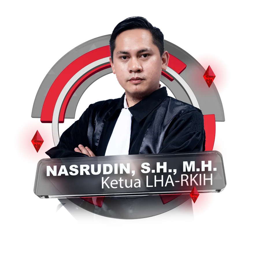 Nasrudin, S.H., M.H., Ketua LHA-RKIH, mengenakan toga advokat